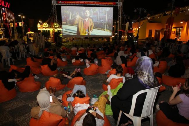 İlkadım Geleneksel Açık Hava Film Festivali başladı