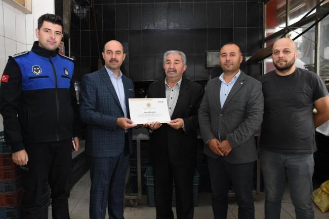 Terme’de örnek fırınlara teşekkür belgesi