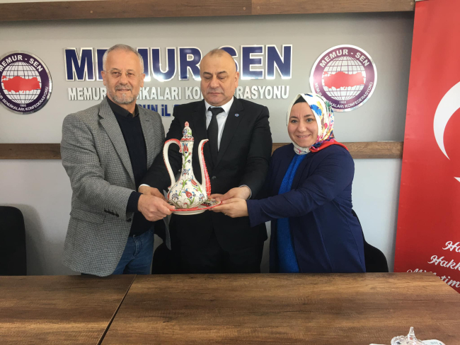 Başkan Savaş Gayretli: Yerel basınımızın her zaman yanındayız