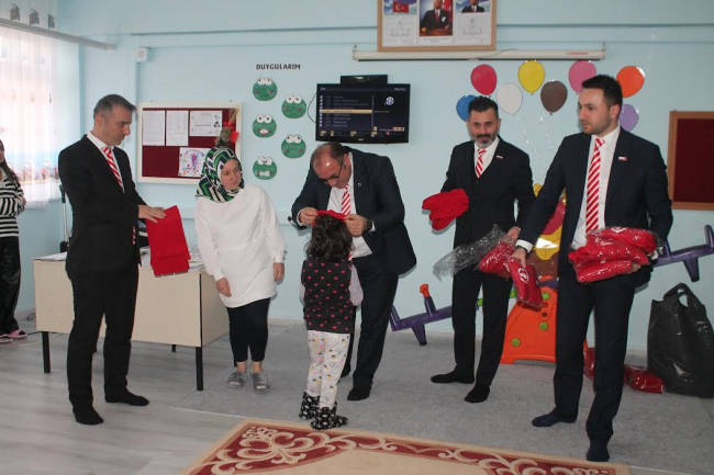 Minikler Üşümesin projesi 5 yaşında: Kardan önce onlar gitti!