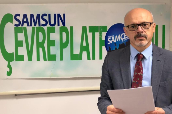 Ovanın ortasına kurulan santrale ‘uygun’ diyen profesör iklim sempozyumuna başkanlık yaptı!