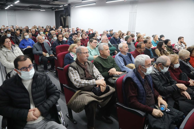 Atakum şiir ve müziğe doydu
