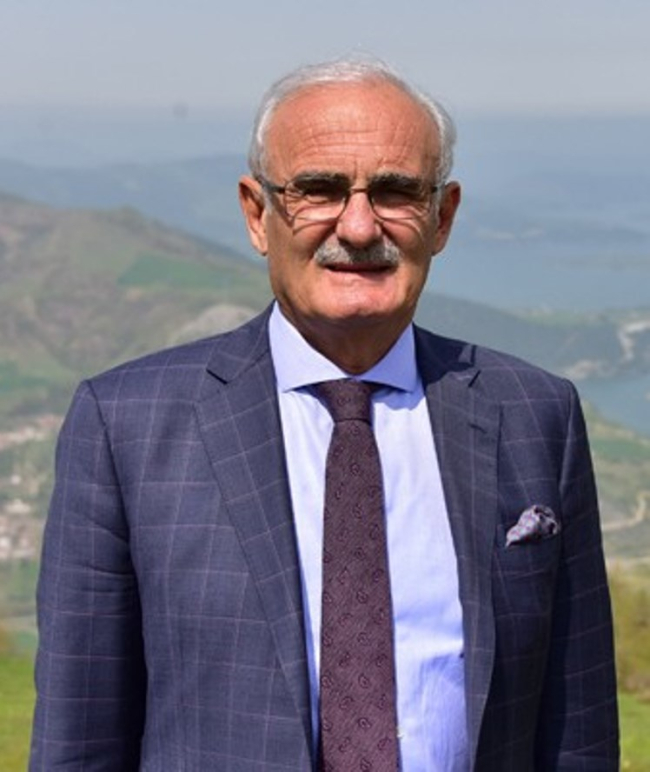 AKP’li belediyede yerel seçim paniği: Bürokratlar valilik ve üniversite için harekete geçti