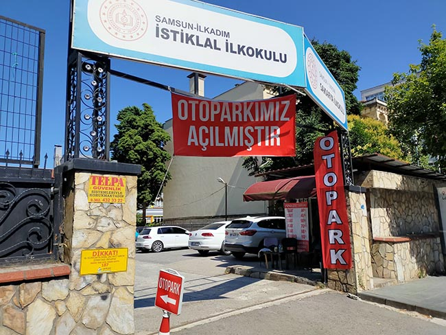 Samsun’daki okullar otopark hizmeti vermeye başladı