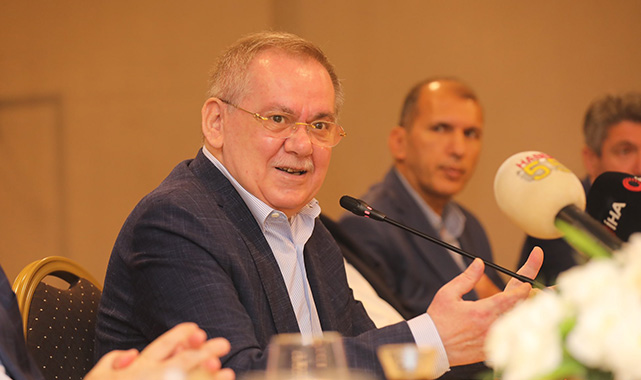 Gazetecilere mikrop demişti: AKP’li başkan 4 buçuk yıl sonra ihale günü kahvaltı verdi