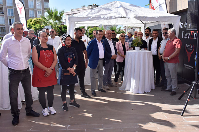 Levent Et Entegre’ye muhteşem açılış