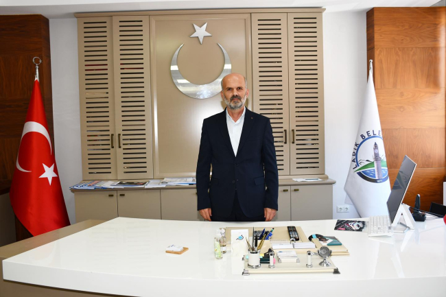 Samsun’un Ladik ilçesinde değişim hamlesi… Başkan Topal: Arılar gibi çalışıyoruz