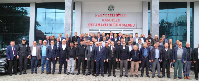 Samsun’da AKP’li belediye başkanından ‘muhtar’ palavrası… “8 yıldır aldığım tek hizmet taş duvar” demişti…