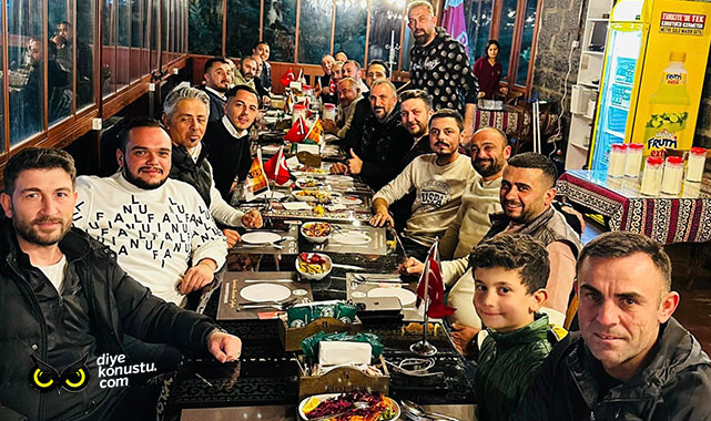 Yeni yıla tam kadro girdiler: Caner Türkmeneri Emlak Ailesi yılbaşı yemeğinde buluştu