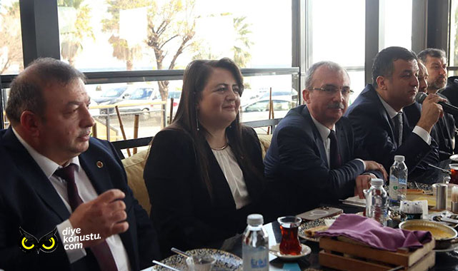 Özlem Maraş muhtarlarla buluştu: Atakum’un geleceğini birlikte inşa edeceğiz