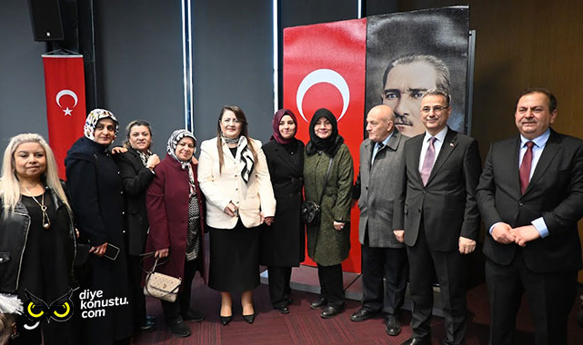 Kurnaz’dan Demirtaş’a slogan tepkisi: Başarısızlığını sloganlarla örtüyor