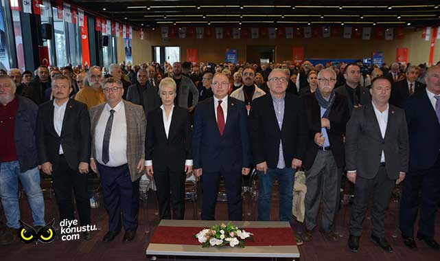 Şenel’den İlkadım için yenilikçi projeler… Proje tanıtım toplantısında AKP’yi yerden yere vurdu…
