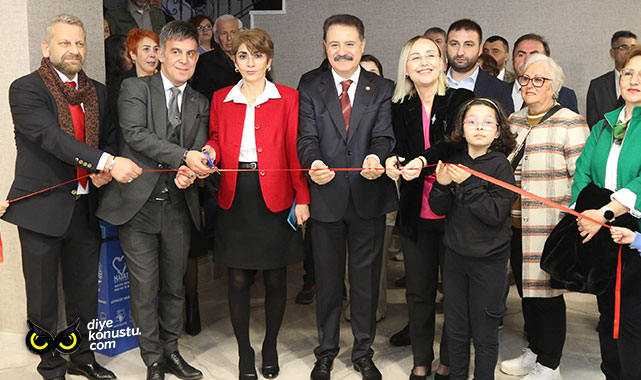 Ata Sahne Sanat Merkezi kapılarını açtı... Başkan Deveci'den Atakum'a iki büyük eser...