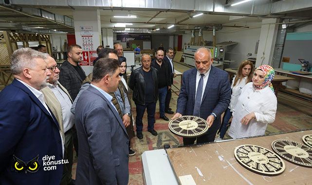 Sandıkçı’dan meclis üyelerine hizmet gezisi: İlklere imza atmaya devam edeceğiz
