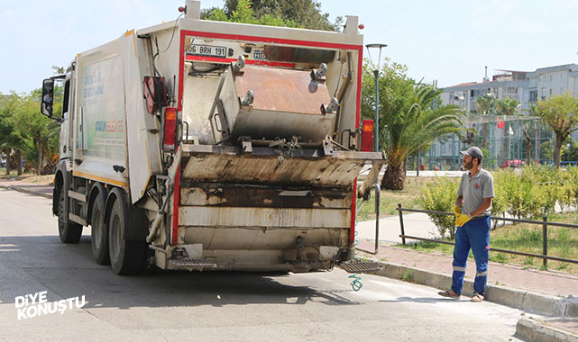 Atakum’da temizlik seferberliği: Günde 20 sokak yıkıyorlar