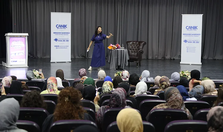 Canik Belediyesi’nden 'Geleneksel Yöntemlerle Kadim Şifanın İzinde' konferansı