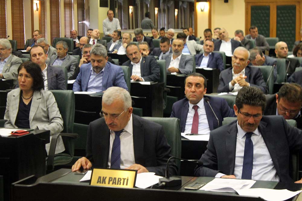 Yoksulun su faturasını Büyükşehir ödeyecek