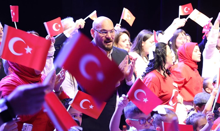 Başkan Serhat Türkel: Sarsılmaz inançla, yol haritasını takip ediyoruz