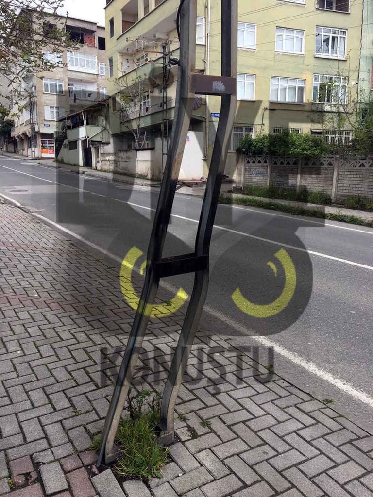 Samsun'da tehlike! İşte YEDAŞ’ın yamuk direkleri Samsun'da tehlike! İşte YEDAŞ’ın yamuk direkleri