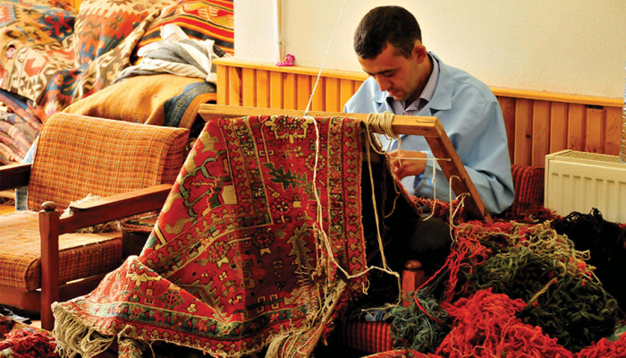 Halının tarihsel geçmişi nedir? Halı ilk defa nerede kullanılmıştır?