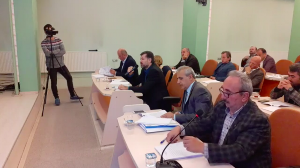 Atakum Belediye Meclisinde yegen ve Osman Temiz gerginligi 2