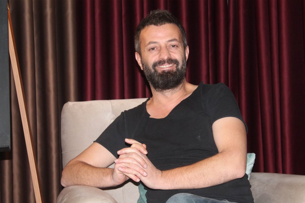 Iyiligin tedaviye donustugu dernek Mavi Tac4