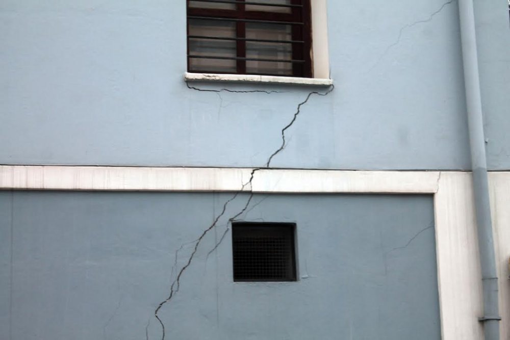 Samsunda 80 ogrenci tahliye edilmisti o okulda tamir basladi1