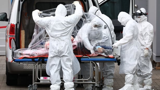 İtalya cehennemi yaşıyor: Virüs bir günde 368 kişiyi aldı