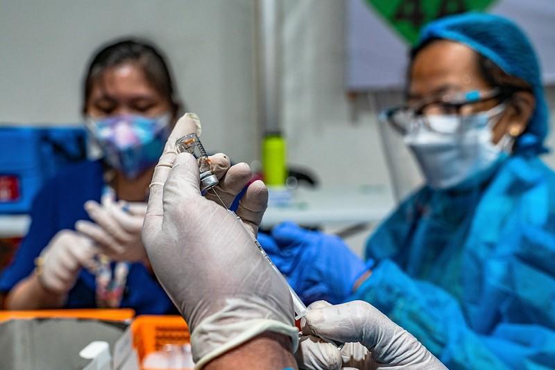 Yeni koronavirüs mutasyonu durdurulamıyor!