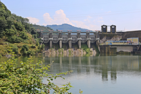 Suat Ugurlunun alarm sistemi yenileniyor