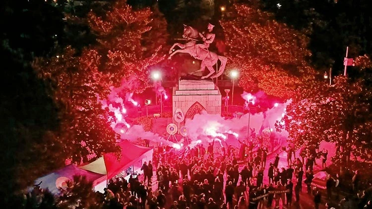 Samsunda Onur Anitina Saygi nobeti marslarla son buldu 2