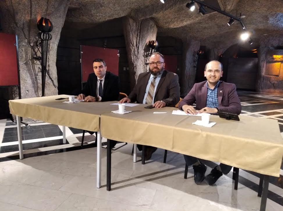 Atakumda Gencler Gelecege Gidiyor 2 Jpg