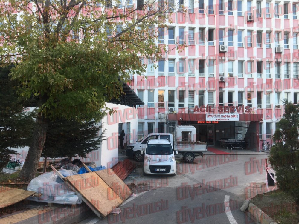 Gazi Devlet Hastanesi Doldu Hastane Disina Koronavirus Binasi Yapiliyor Jpg