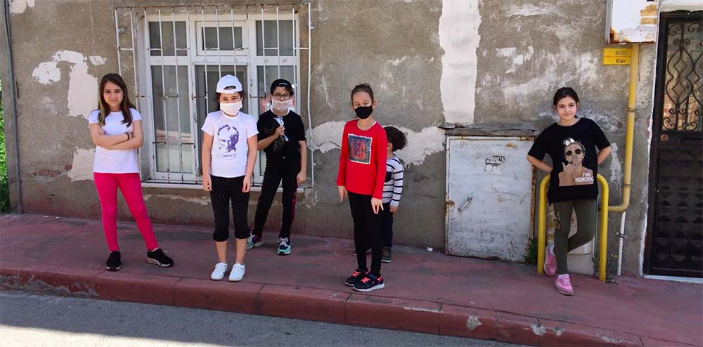 Samsun sokakları 4 saatliğine çocukların oldu 1 Samsun Sokaklari 4 Saatligine Cocuklarin Oldu Jpg