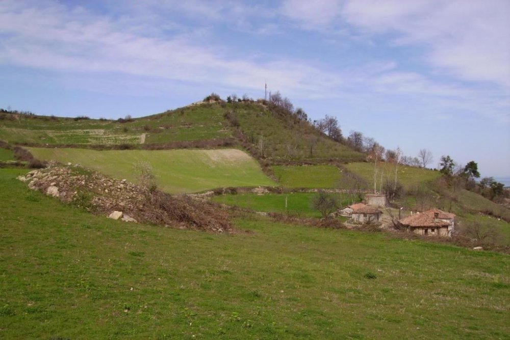 Su Tepedeki Elektrik Direkleri Var Ya Jpg