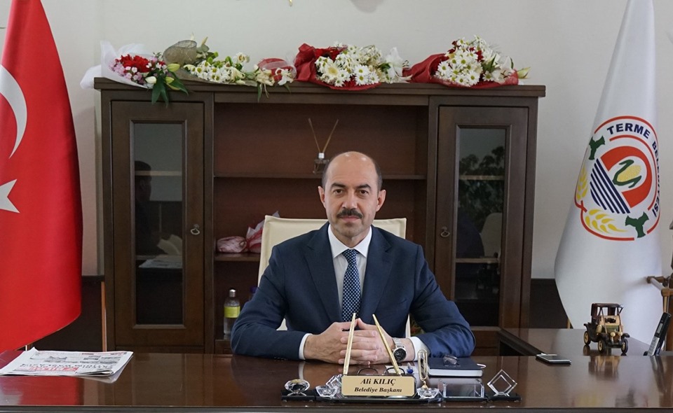 Termeli Baskana Tepkiler Dinmiyor 1 Jpg