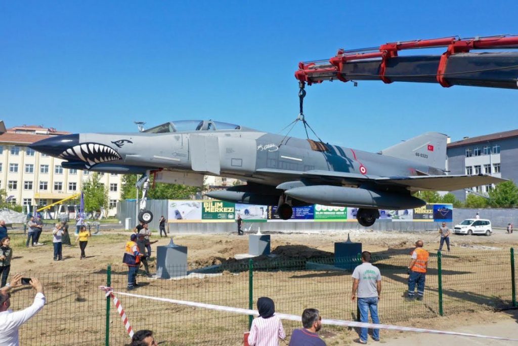 Çarşamba’da şehit pilot anısına savaş uçağı