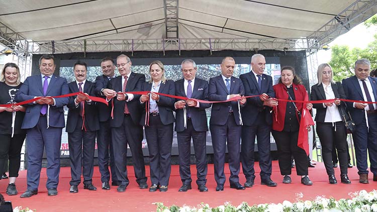 Atakum Belediyesi'nden unutulmaz 19 Mayıs kutlaması 3 Atakum Belediyesinden unutulmaz 19 Mayis kutlamasi 6