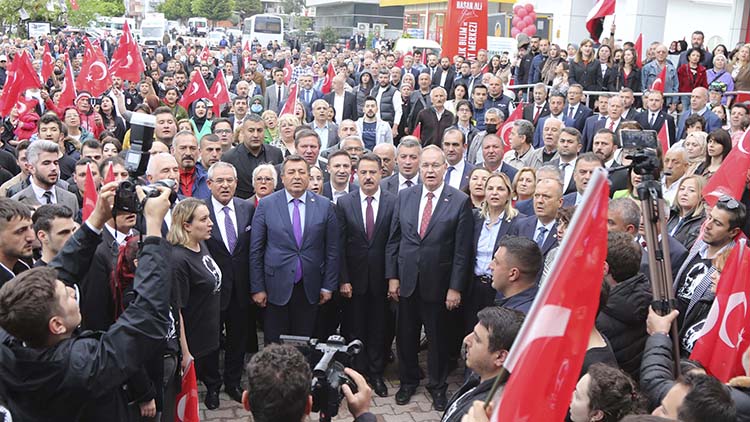 Atakum Belediyesi'nden unutulmaz 19 Mayıs kutlaması 4 Atakum Belediyesinden unutulmaz 19 Mayis kutlamasi