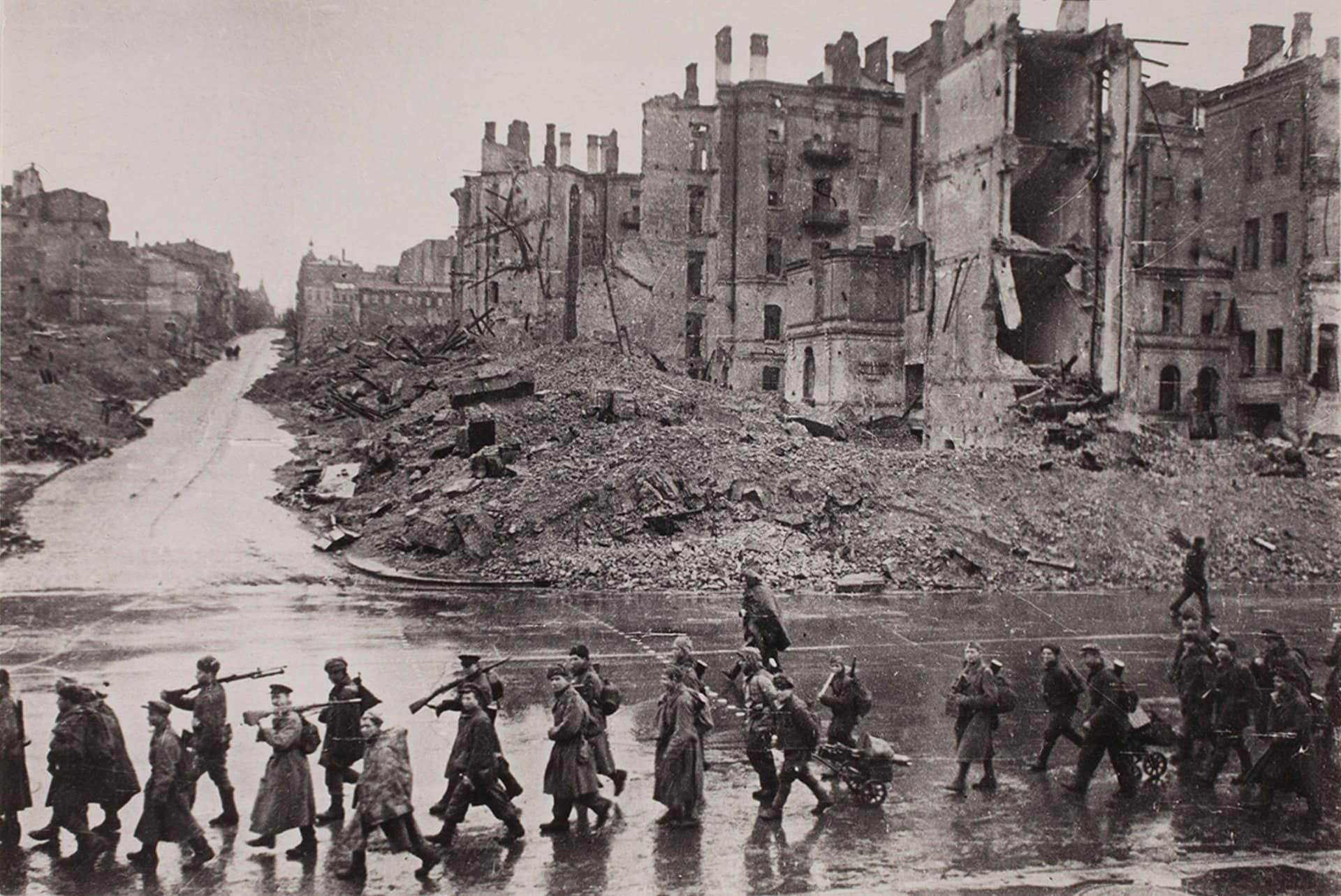 İkinci Kiev Muharebesi: Sovyetler ve Nazi Almanyası arasında kritik çatışma (3 Kasım – 22 Aralık 1943)