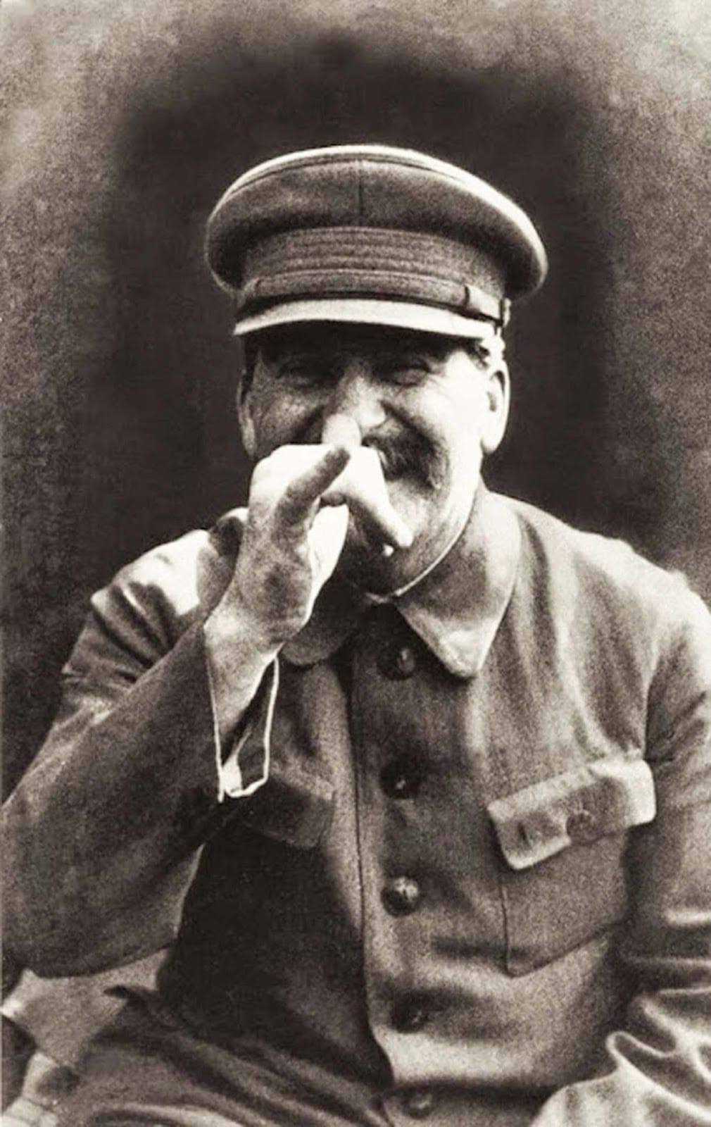 Stalin’in koruması Vlasik tarafından çekilen kayıt dışı fotoğrafı ne anlatıyor?