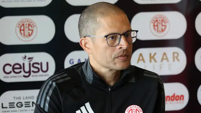 Alex de Souza’dan istifa açıklaması!