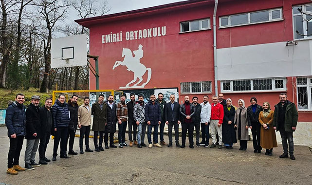 SAMGİAD’dan iç ısıtan karne hediyesi: 372 öğrenciye bot ve mont dağıtıldı