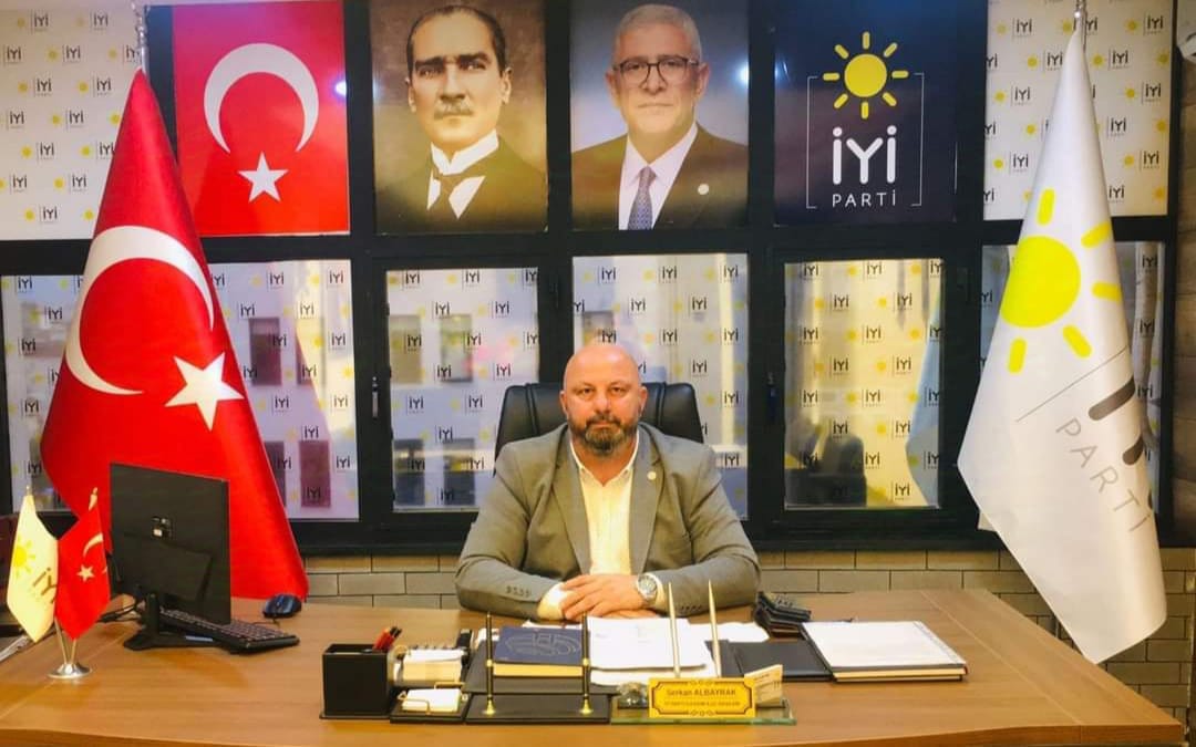 Başkan Albayrak’tan kandil mesajı: Birlik ve beraberliğimizin pekişmesini diliyorum