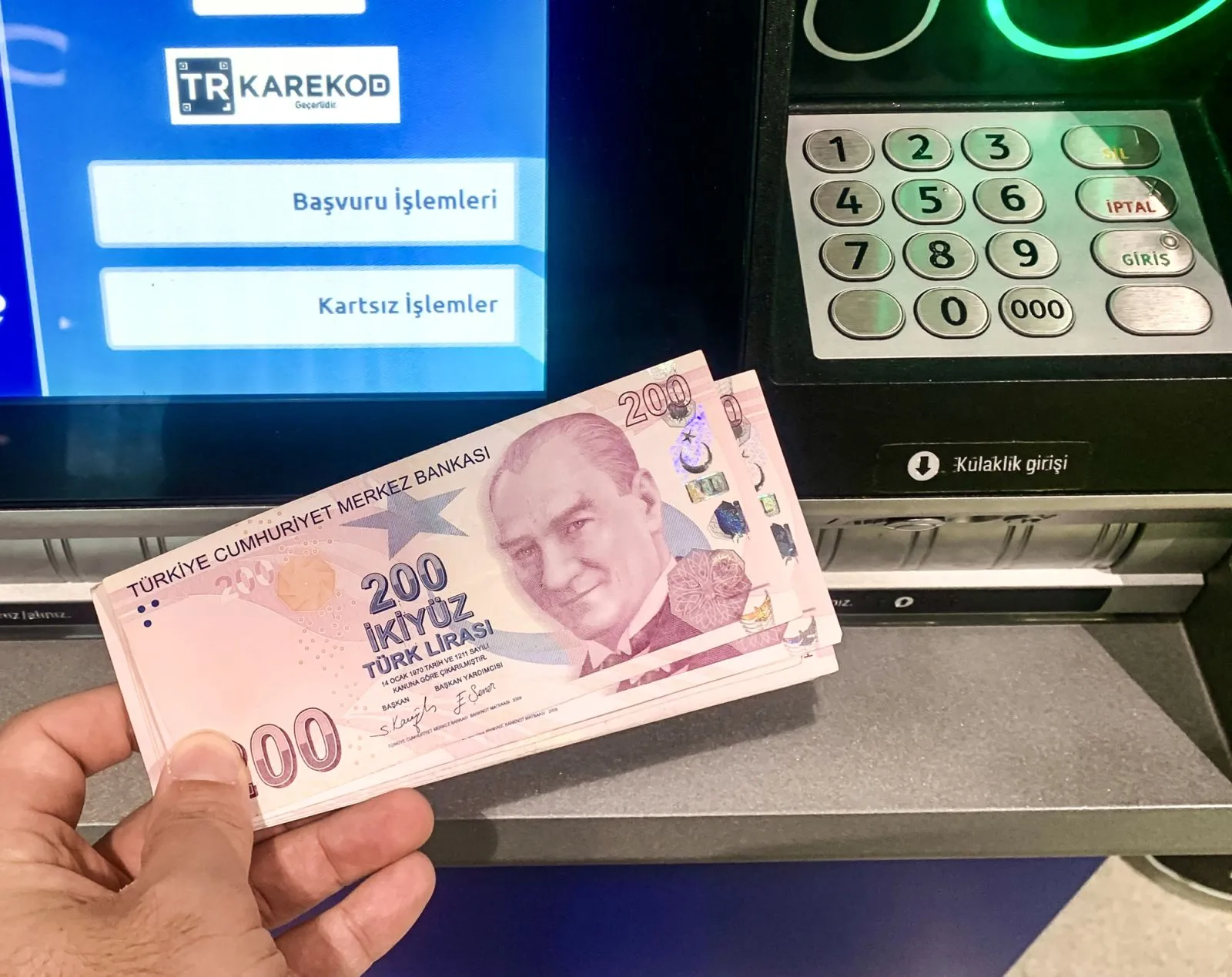 Bankacılık ücret ve komisyonlarına zam