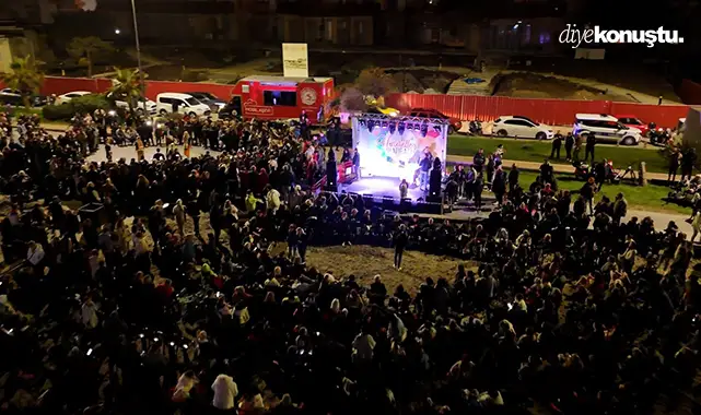Hıdırellez ateşi Atakum sahilinde yandı Hıdırellez ateşi Atakum sahilinde yandı