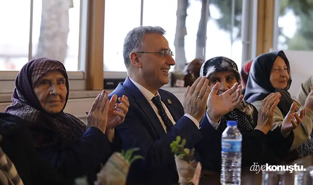 Başkan İhsan Kurnaz anneleri unutmadı Başkan İhsan Kurnaz anneleri unutmadı