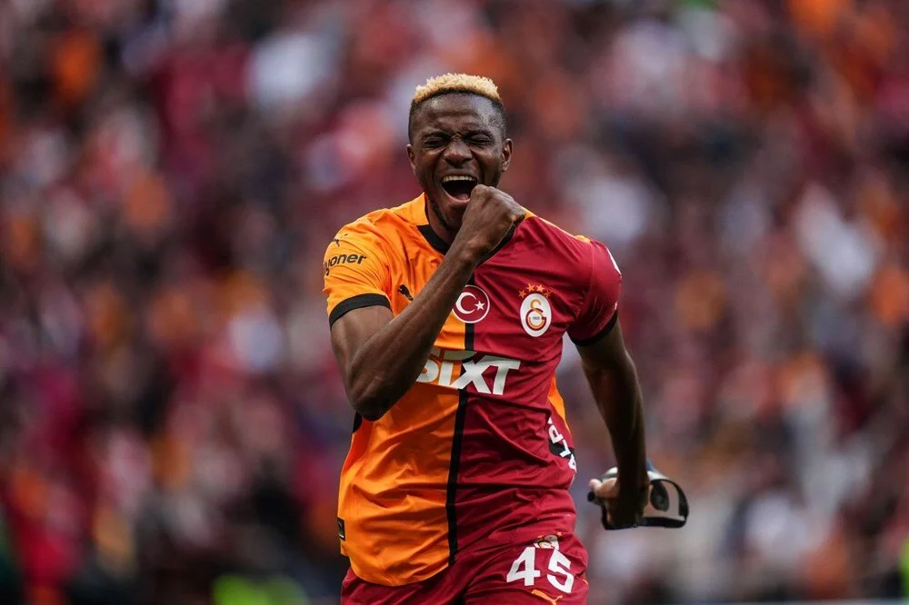 Galatasaray'dan sürpriz plan! Osimhen kalacak mı? Galatasaray'dan sürpriz plan! Osimhen kalacak mı?