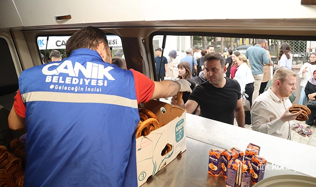 Canik Belediyesi’nden sınav maratonuna destek 3 Canik Belediyesinden sinav maratonuna destek 3