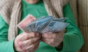 SGK’dan açıklama: Emekli aylıkları bayramdan önce yatacak mı?